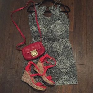 Cute White House Black Market dress